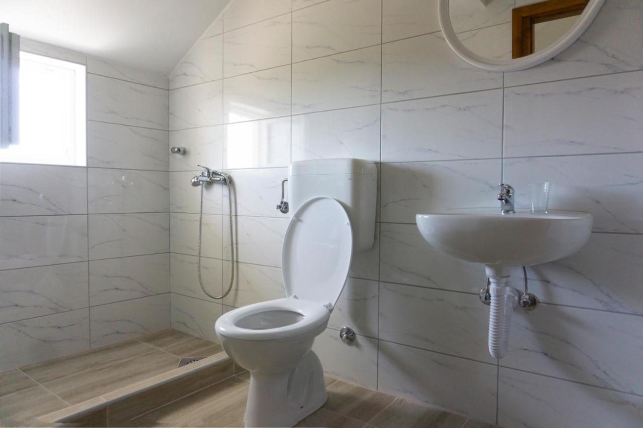 Apartmani Matej Требинє Екстер'єр фото