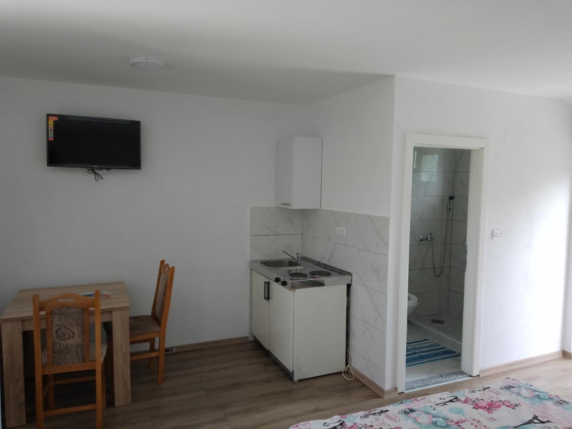 Apartmani Matej Требинє Екстер'єр фото